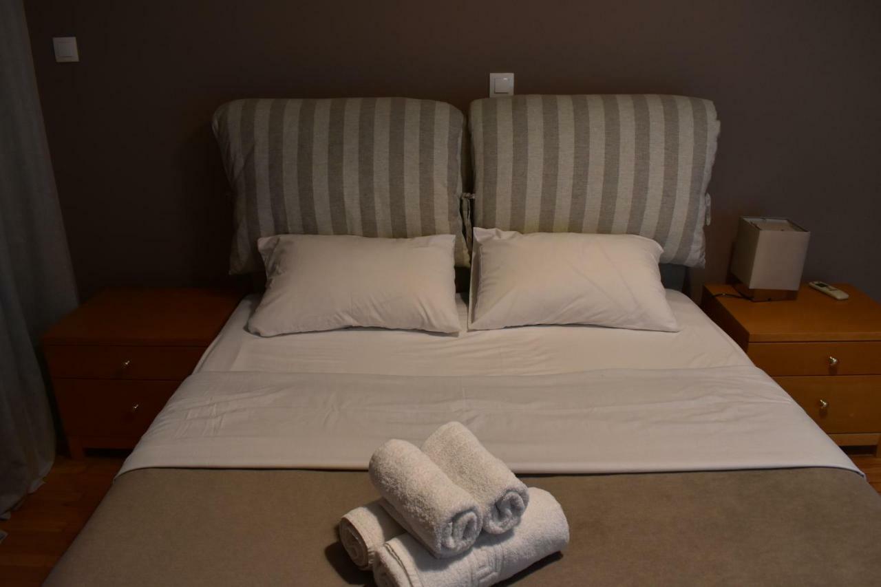 אתונה Chic Central Apartment In Evangelismos Metro Station מראה חיצוני תמונה