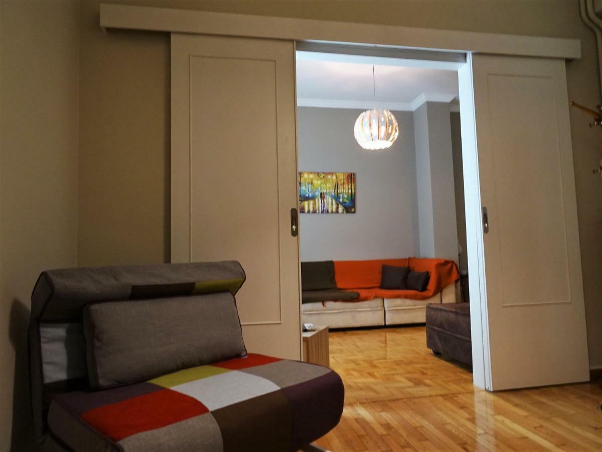 אתונה Chic Central Apartment In Evangelismos Metro Station מראה חיצוני תמונה